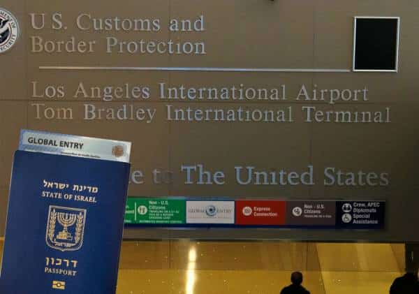 חוזרת לפעילות: התעודה שתחסוך מכם את התור הארוך אצל פקידי ההגירה בשדות התעופה בארה"ב