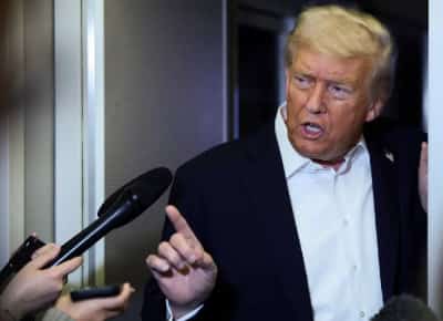 טראמפ משאיר פתח להקמת מדינה פלסטינית: נראה מה יהיה – פתרון של מדינה אחת או שתיים