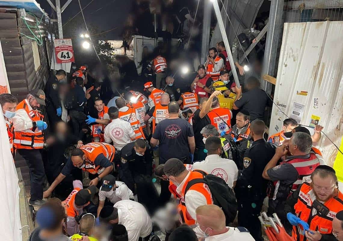 אסון כבד בל"ג בעומר: לפחות 45 הרוגים בהילולה בהר מירון