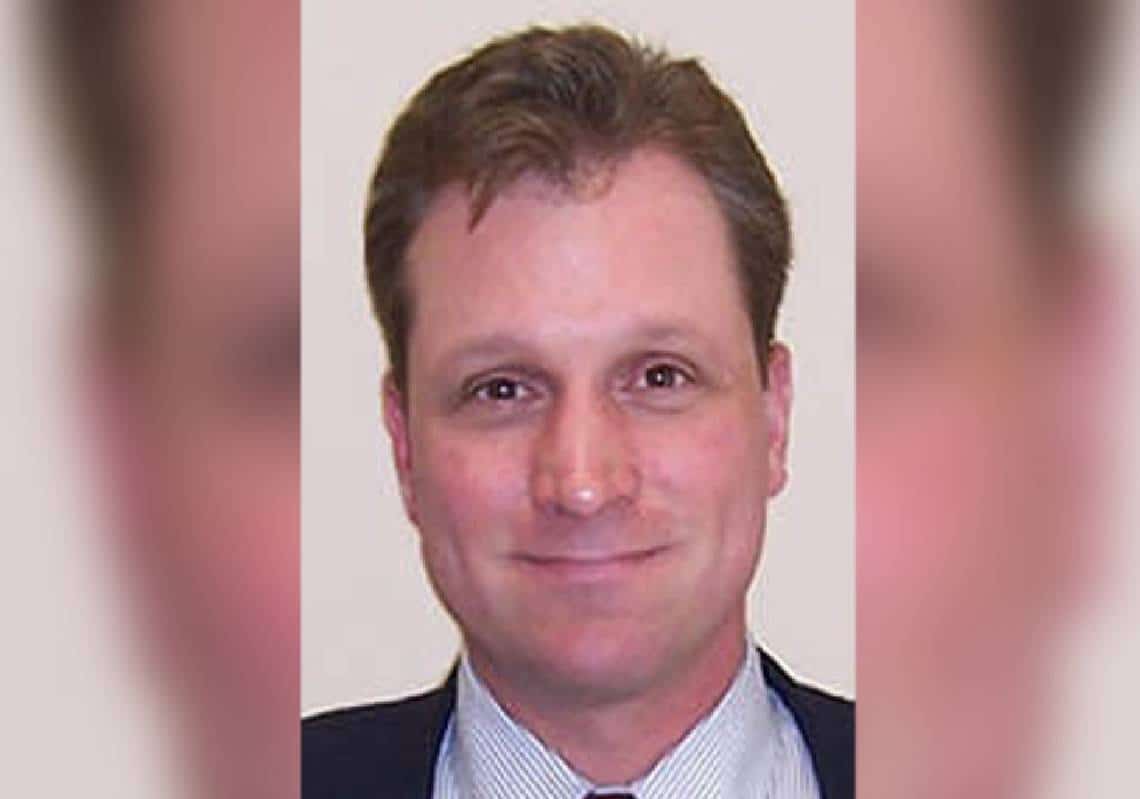 "ביקשנו שייצא עם ידיו למעלה, ואז שמענו ירייה": השופט הבכיר התאבד לאחר שנחשד ע"י ה-FBI בפרונגורפיית ילדים