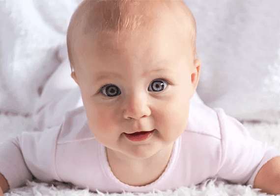 מסכמים עשור: אלו השמות הנפוצים ביותר לתינוקות בארה"ב