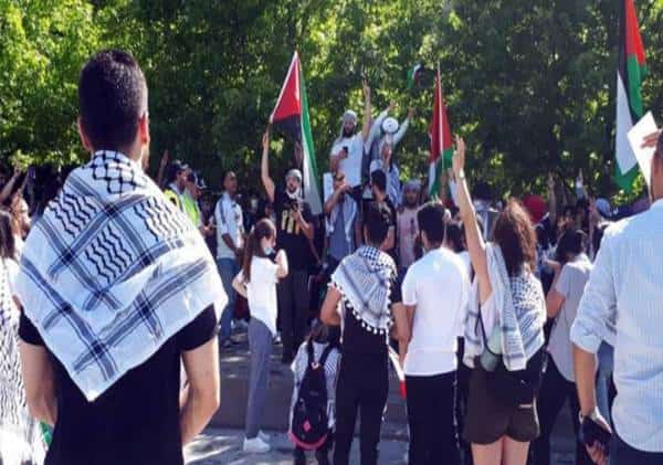 צפו: הסטודנטים הקנדיים שרו "פלשתין היא ארצנו, והיהודים הם כלבינו"