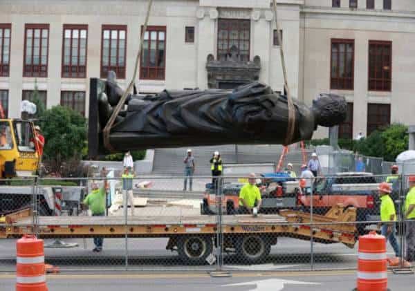 לא תאמינו מה שם העיר שהסירה את פסלו של כריסטופר קולומובוס