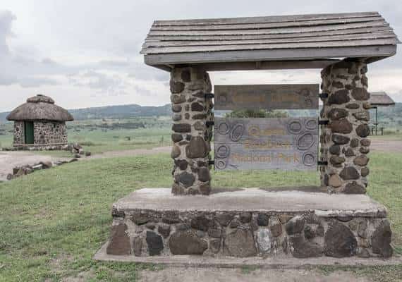 תיירת אמריקאית נחטפה באוגנדה באיומי אקדח: דרישה לכופר בסכום עתק בתמורה לשחרורה