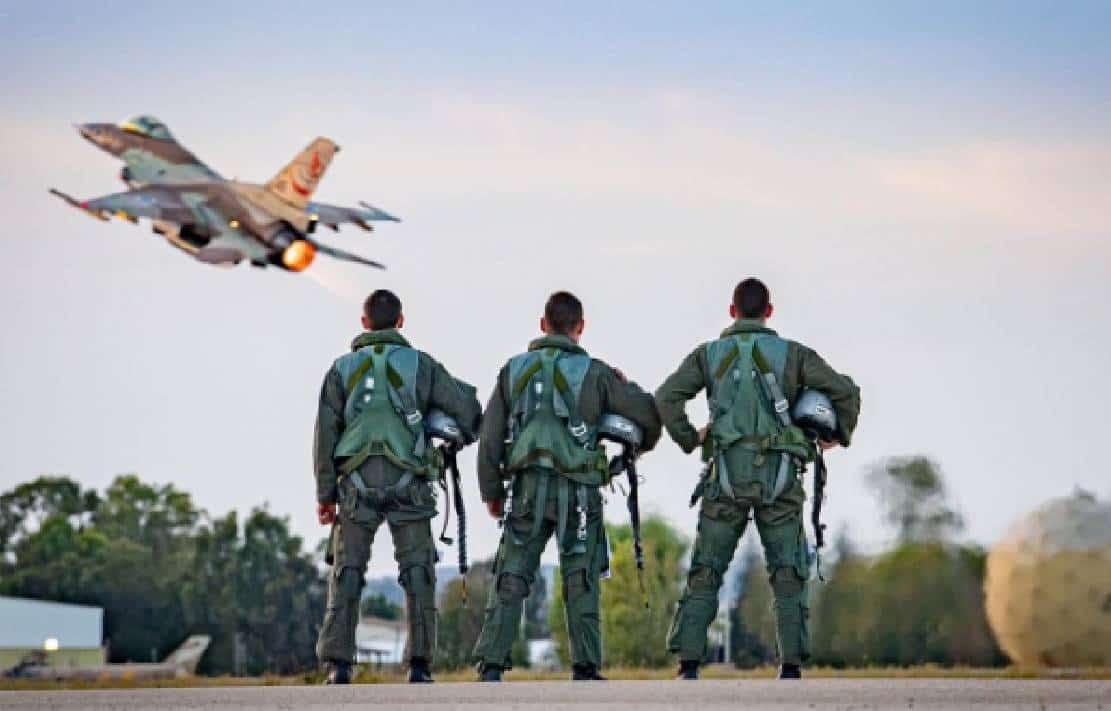 דעה: סרבנות הטייסים מוכיחה שהרפורמה חייבת להימשך - אך בלי נתניהו