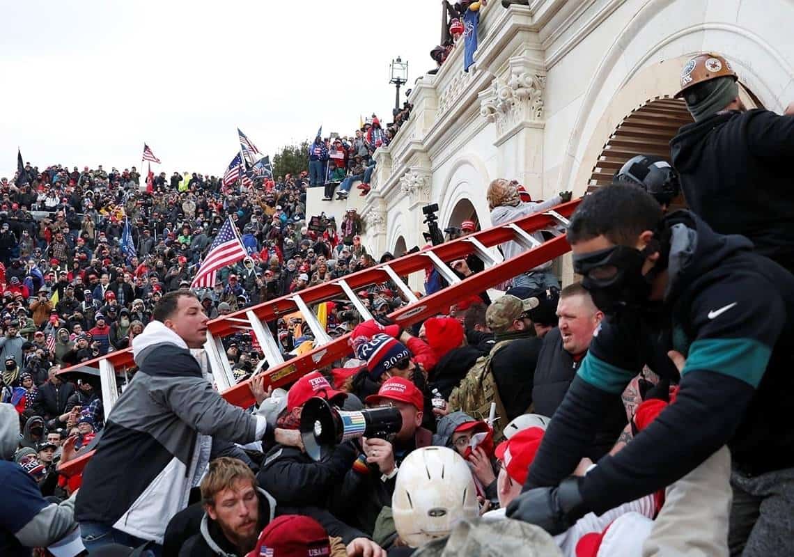 "איבוד שליטה מוחלט": הסנאט בתחקיר על אירועי הקפיטול