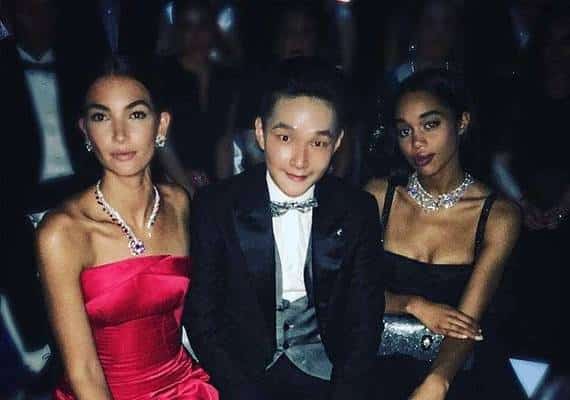 הורים מפנקים: בן 24 קיבל 4 מיליארד דולר במתנה