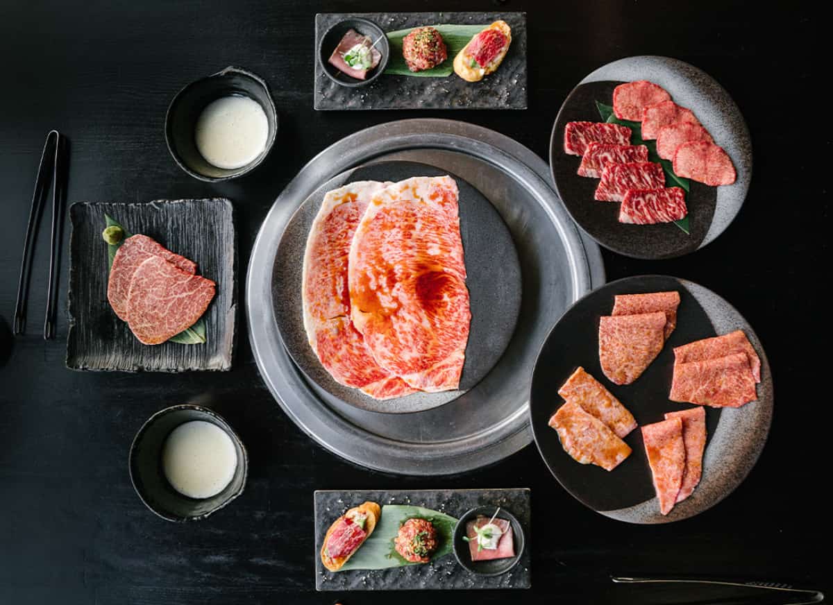 בדיוק כשחשבתי שנידונתי לחיות עם געגוע תמידי למסעדות הבשר המפוארות בטוקיו, ביקור לילי אחד במסעדה Yazawa הזכיר לי כמה בר מזל אני לגור בעיר המלאכים