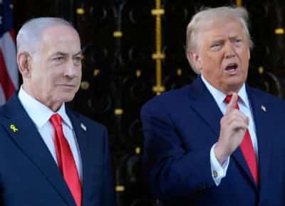 טראמפ מאיים בפומבי לצד נתניהו בפגישה בפלורידה: אם איראן תחזור לגרעין –הם יספגו מכה קשה  