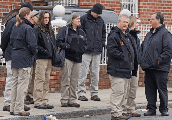 שלב אחר שלב: כך ירה חבר הכנופיה בסוכן ה-FBI באמצע ברוקלין לאור יום