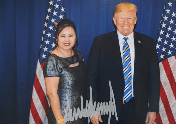 בניגוד לחוק: תורמת של הנשיא הכניסה אזרחים זרים לאירועי התרמה של טראמפ