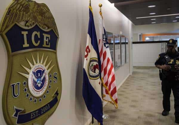 כתוצאה מהמגפה: רשויות ההגירה שוקלות לשחרר עצורים