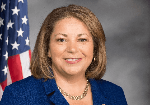 ההיספאנית הבכירה בבית הנבחרים: זמן לחילופי דורות במפלגה הדמוקרטית