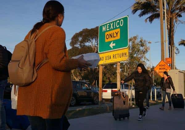 מדיניות "הישארות במקסיקו": ביהמ"ש העליון העניק ניצחון ענק לממשל טראמפ