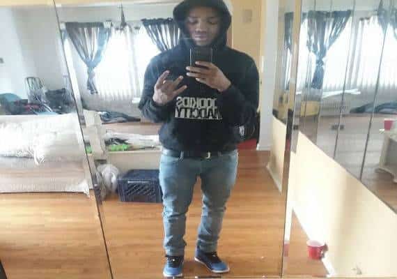 שיקגו: פעיל נגד אלימות כלי נשק נורה למוות בגיל 19