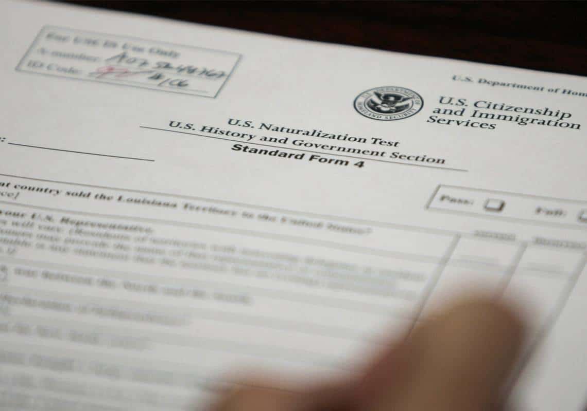 דיווח: ממשל ביידן יבטל את מבחן האזרחות החדש, האם הדרך להשגת דרכון אמריקאי תהפוך לקלה יותר?