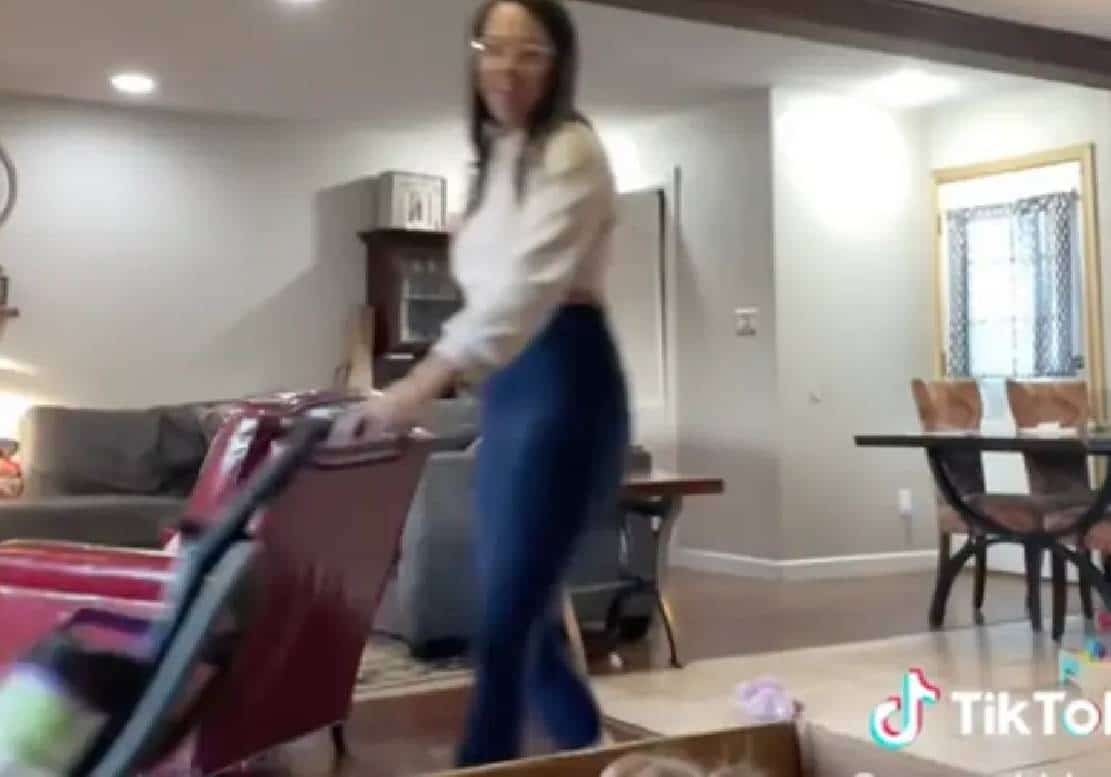 ‏שמתי את הילדים שלי בקופסה עבור זמן 'לעצמי' 