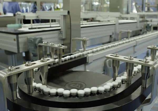 חשיפה ראשונה מהמוקד אליו נשואות עיני העולם: פורסם תיעוד בלעדי של החיסון נגד הקורונה 