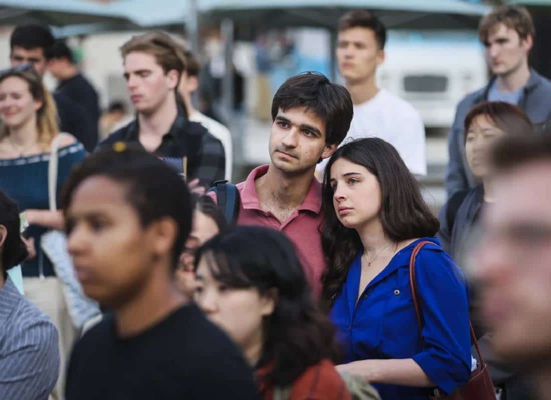 אנחנו כמו ז'יטונים בפוקר: סטודנטים ישראלים ואחרים בהרווארד במבוכה לאחר צו הגירוש של טראמפ