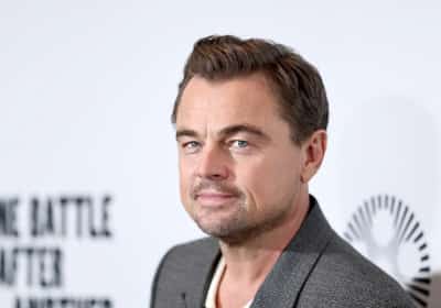 תיעוד נדיר במיוחד: ליאונרדו דיקפריו ואביו הגיעו יחד למסיבה פרטית בבוורלי הילס