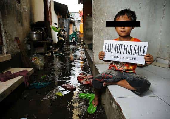 אינדונזיה: ארבעה נעצרו בחשד שסחרו בילדים באמצעות האינסטגרם