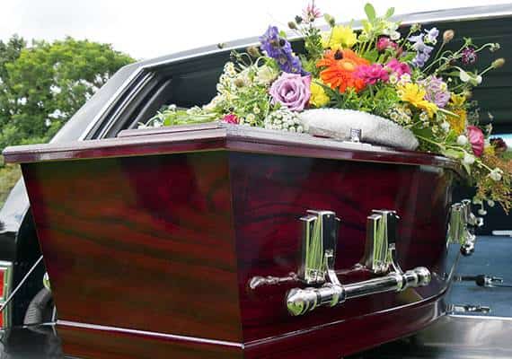 מלחמת הקרטלים במקסיקו עולה מדרגה: הרוגים בחיסול במהלך הלוויה