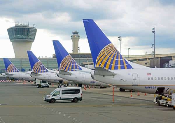 "הביקוש ירד לאפס": יונייטד מבטלת כ-90% מטיסותיה ומזהירה מפני תחזית קודרת לענף כולו