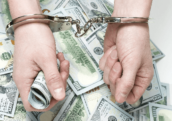 קליפורניה הפכה למדינה הראשונה שמבטלת את הערבות הכספית