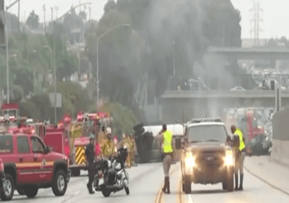 קליפורניה: שני הרוגים בהתהפכות מיכלית