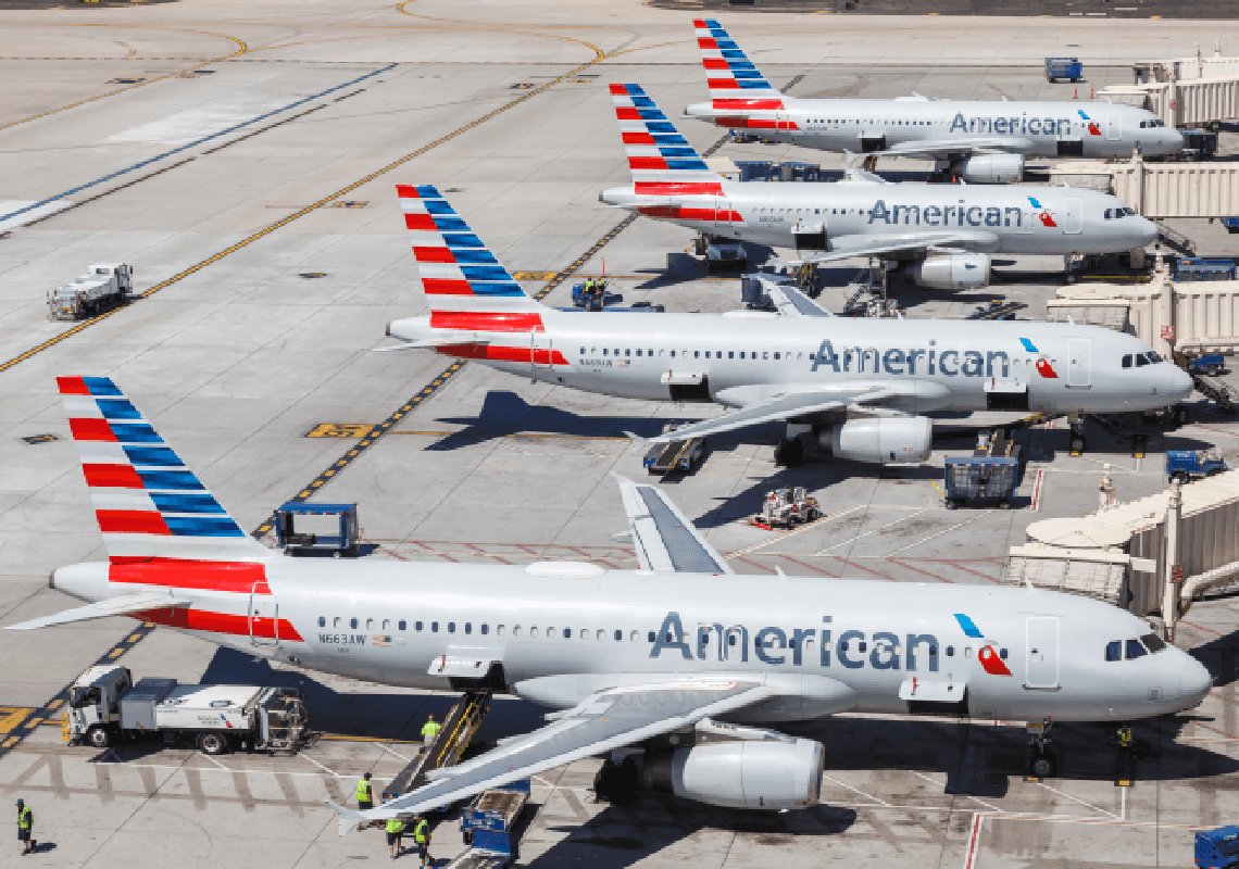 אמריקן איירליינס ביטלה למעלה מאלף טיסות
