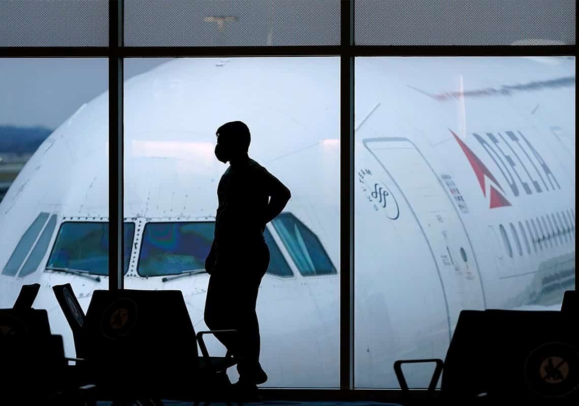 דו"ח חדש חושף: אלו נמלי התעופה שבהם מחירי הטיסות הכי התייקרו