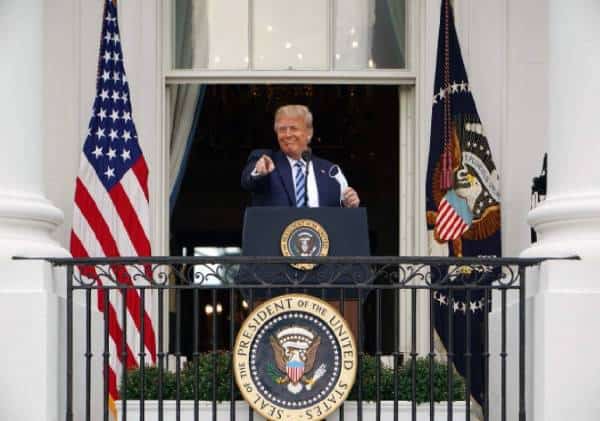 חזר בענק! בנאום עוצמתי לתומכיו השחורים: "בני המיעוטים עוזבים את השמאל, הסקרים מעולים, אני חש נהדר, ואוהב אתכם"