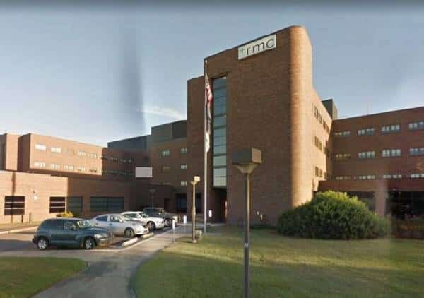 מחיר החופש לשאת נשק: סגר בבית חולים בשל ירי