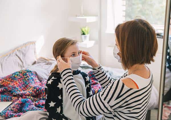 נתונים מעודדים בארה"ב בנוגע להידבקות בקורונה בקרב קטינים 