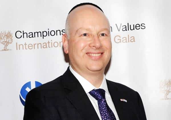  רגע לפני חשיפת "עסקת המאה": טלטלה דיפלומטית בממשל טראמפ