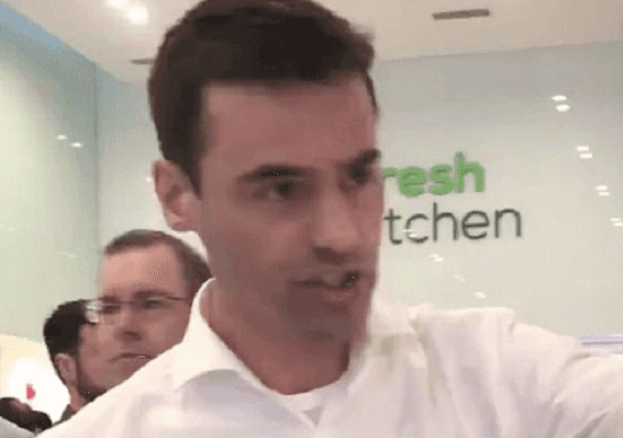 "עורך הדין הגזען" מבקש סליחה