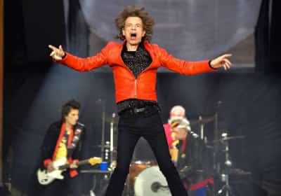 שגרת הכושר הבלתי נתפסת של מיק ג’אגר שכבר חצה את גיל 80