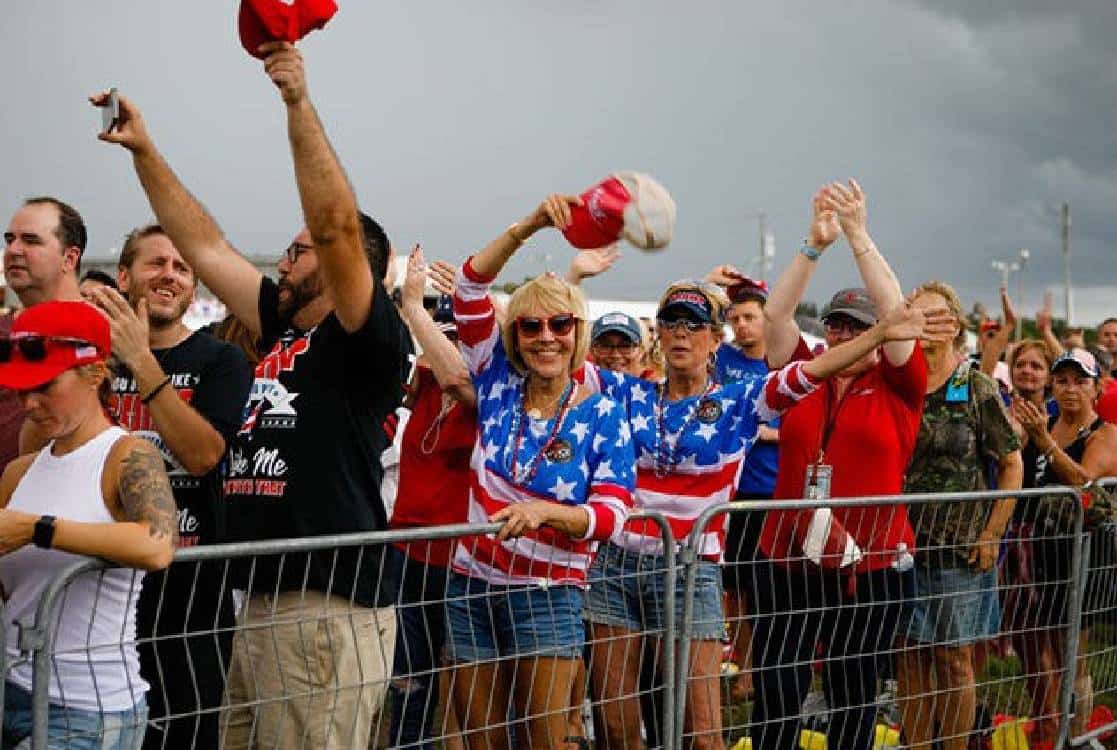 "מיליון מצביעים דמוקרטים עברו למפלגה הרפובליקנית": חוץ מלייבא מיליוני מהגרים ממקסיקו לשמאל אין אסטרטגיה