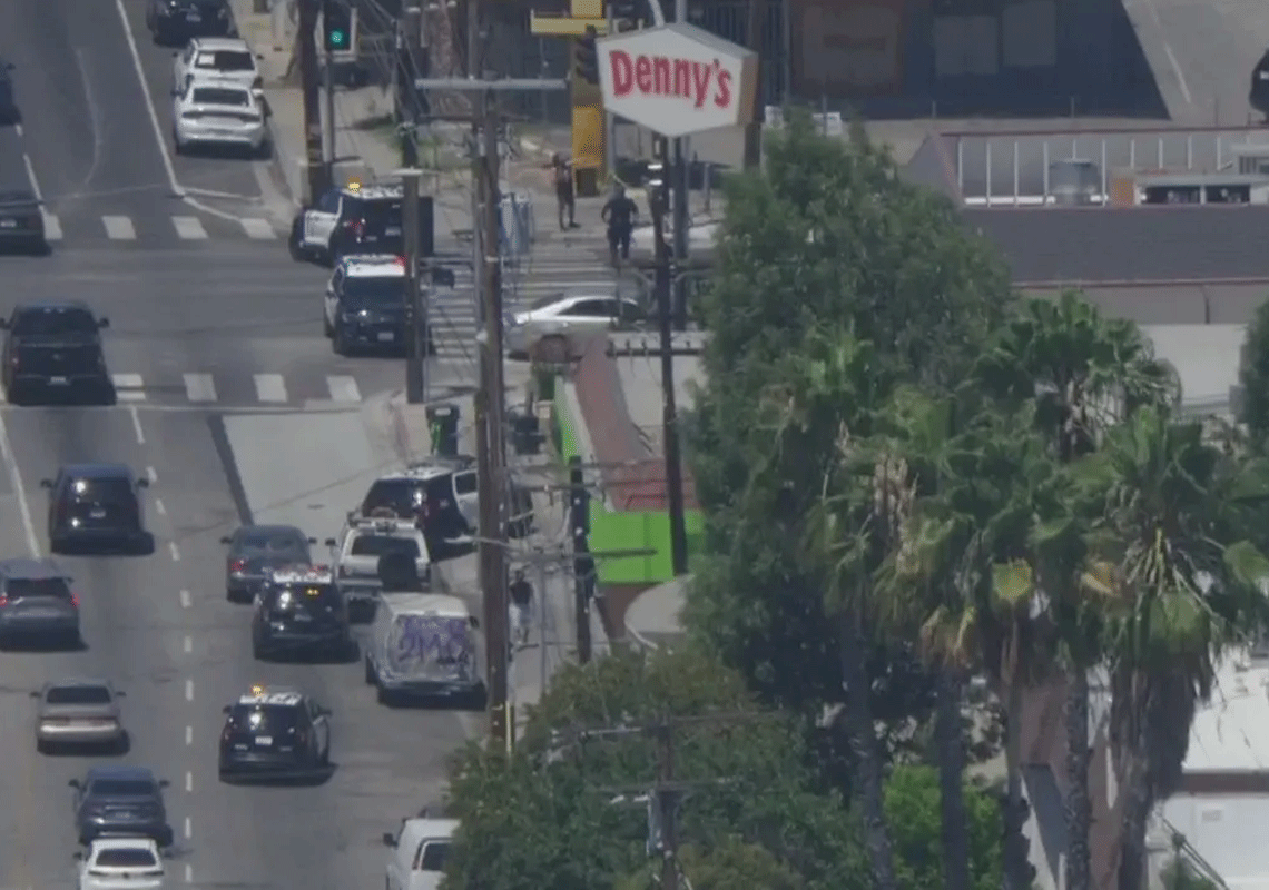 הרוג ופצוע אנוש בקרב יריות עם שוטרים בוואלי לוס אנג'לס