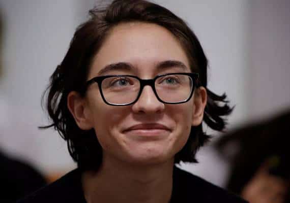 ניצחון לדמוקרטיה או תבוסה ישראלית? ביהמ"ש אישר את כניסת הפעילה הפרו-פלסטינית לישראל