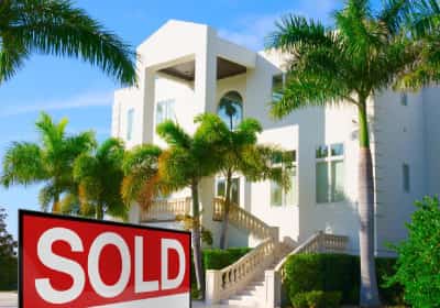 סוף למאבק המשפטי: פלורידה רשאית לאסור על אזרחים סינים לרכוש נדל"ן במדינה