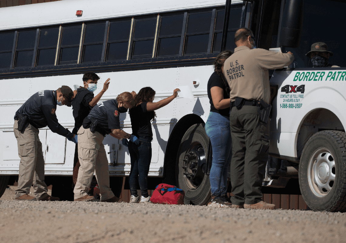 עשרות מהגרים הנמצאים ברשימת הטרור נעצרו בניסיון להיכנס לארה"ב