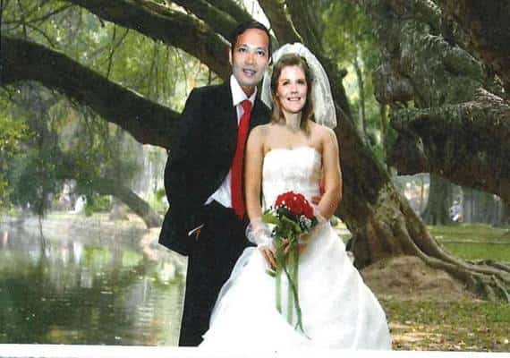 פשיטת הגירה מהגדולות אי פעם בארה"ב: גל מעצרים של עשרות נשואים פיקטיבית