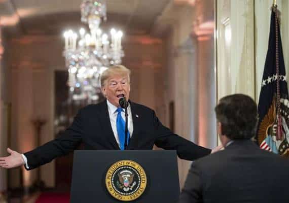 הפסד לממשל טראמפ: ביהמ"ש הורה להשיב את אישור הכניסה לכתב CNN