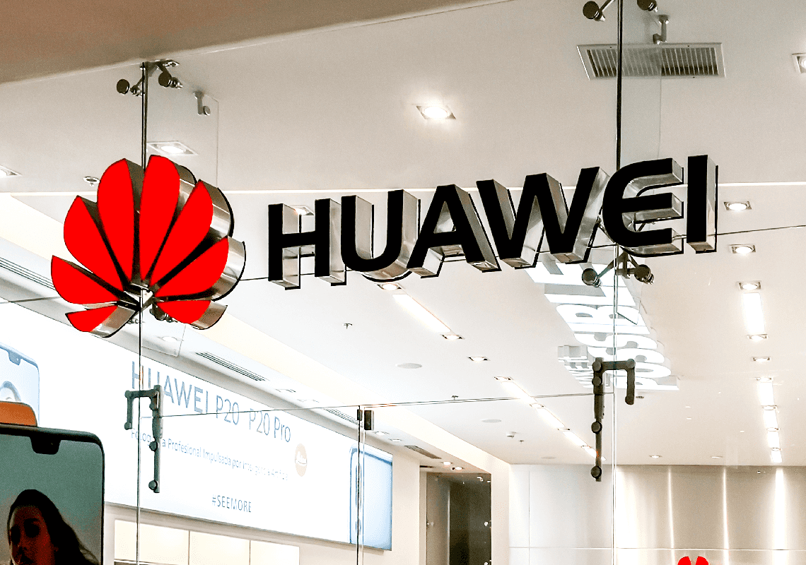 'וואווי' שילמה מיליון דולר ללוביסט כדי שישכנע את ממשל ביידן להקל בהגבלות נגדה