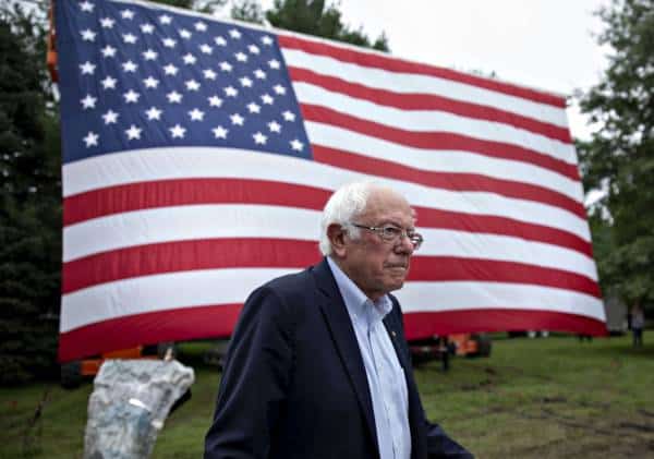 ברני סנדרס הודיע על פרישה: ביידן נותר לבדו מול טראמפ במירוץ לנשיאות ארה"ב
