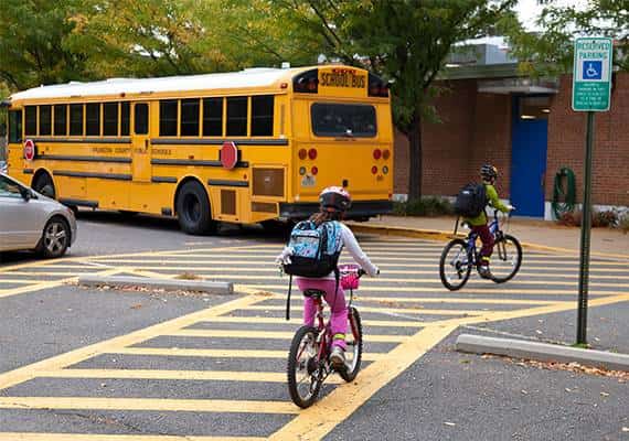 לאס וגאס: בן 12 נדרס על אופניו בדרך לבית הספר