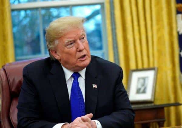 שנה וקצת לפני הבחירות: נתוני שיא בתמיכה בנשיא טראמפ 