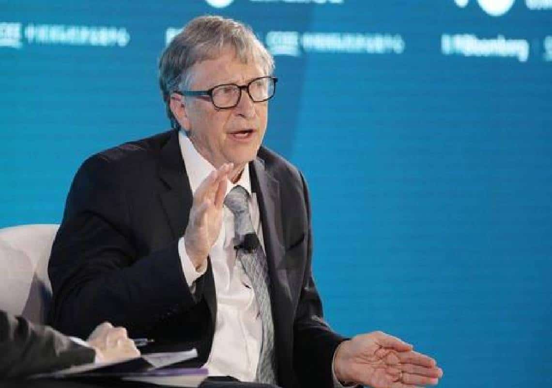 ביל גייטס מגיב לראשונה על האשמות ברשת החברתית כי הוא מתכנן הנגיף: "תיאוריות קונספירציה מרושעות"