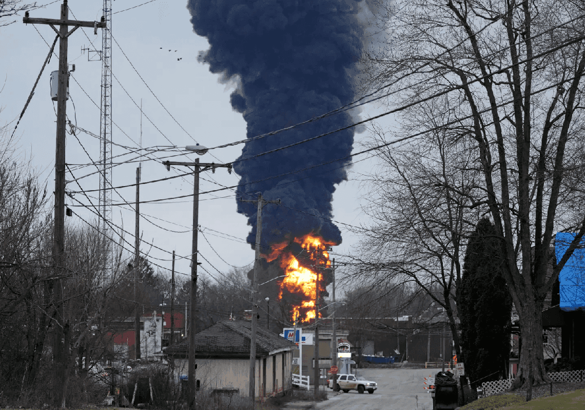 דליפת כימיקלים חמורה באוהיו: תושבים מדווחים על בעיות בריאותיות ועל מוות של בעלי חיים 